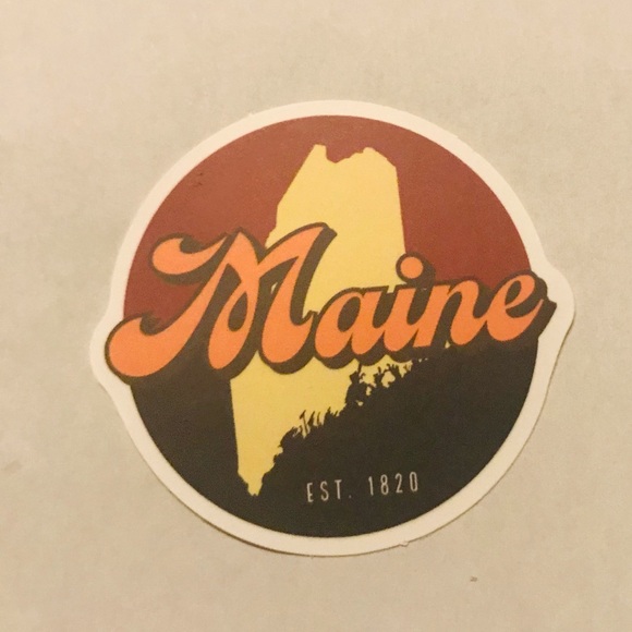 Maine Matte Finish PVC Removable Waterproof Decor Accent St… - Picture 5 of 9